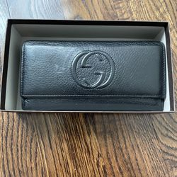 Authentic Gucci Wallet 