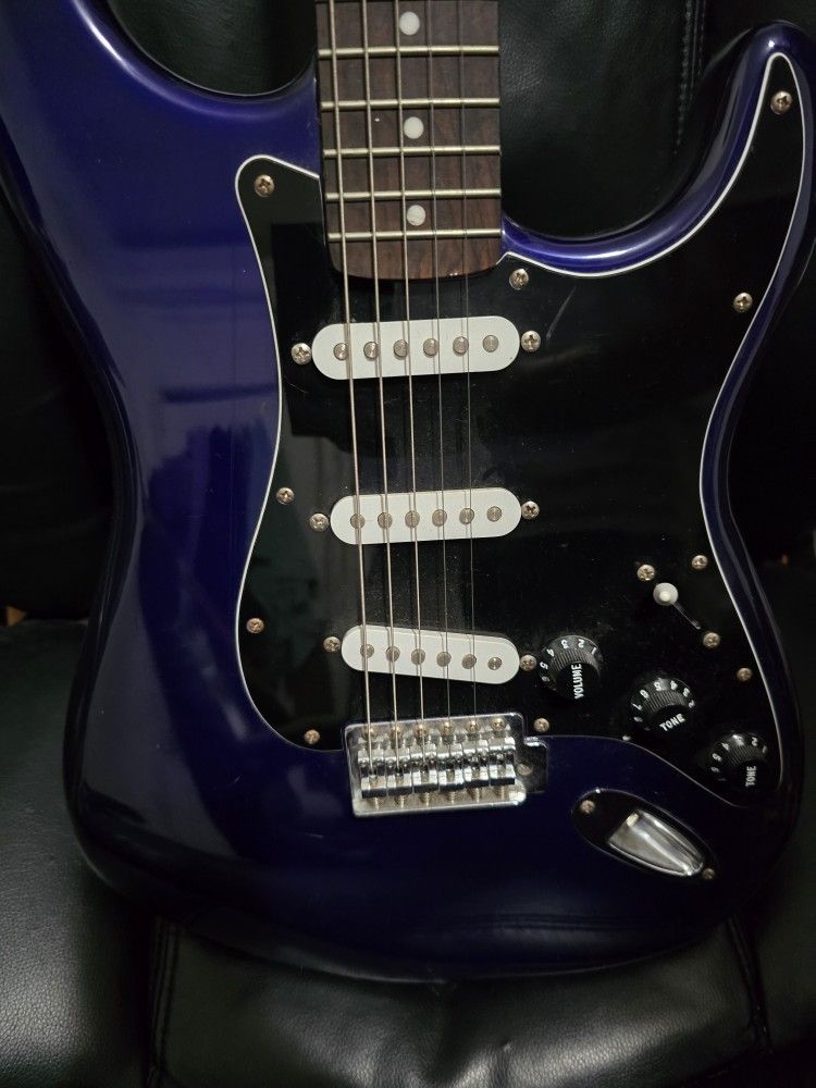 Squier Stratocaster