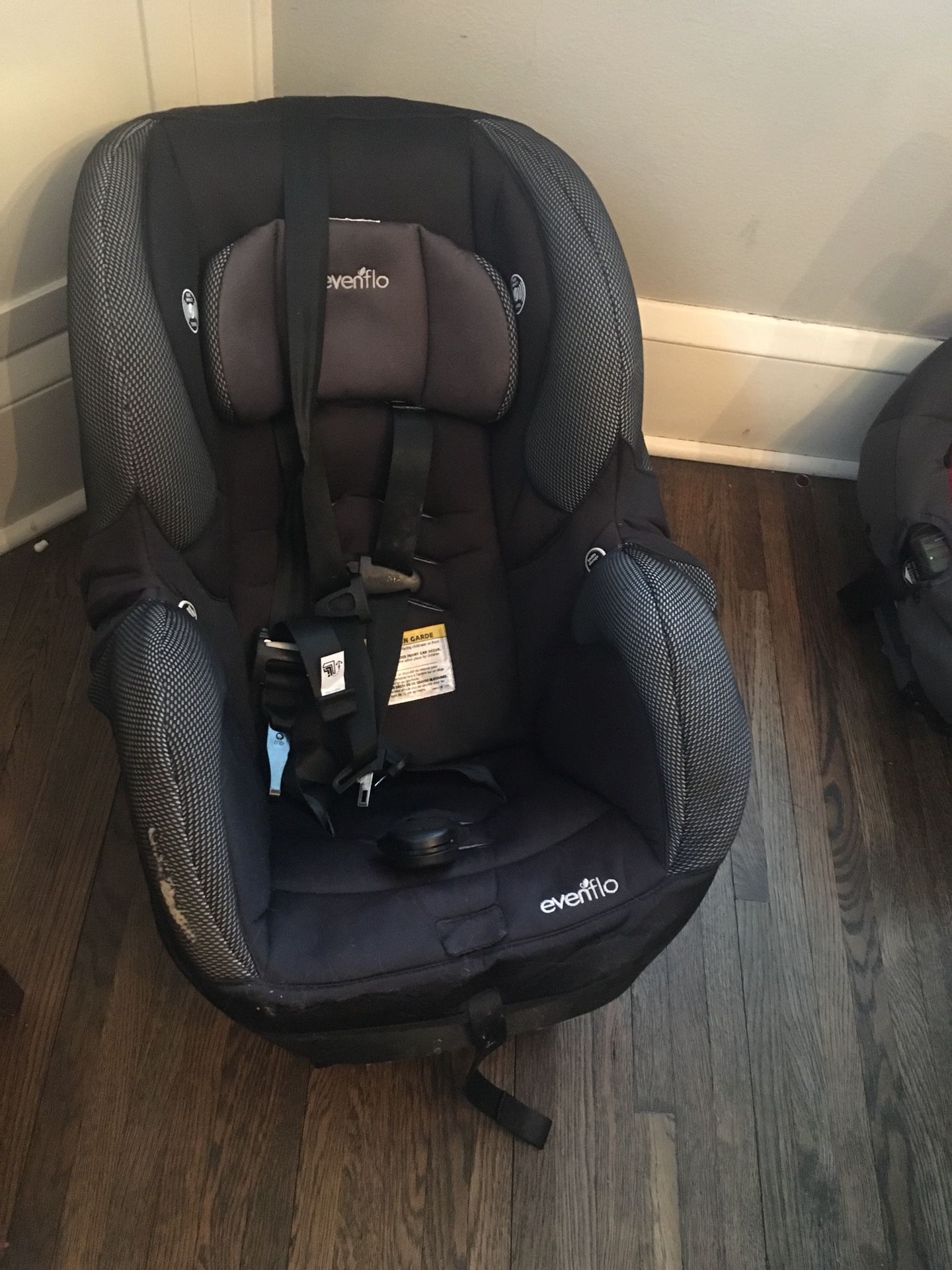 Evenflo SureRide/Titan 65 convertible car seat
