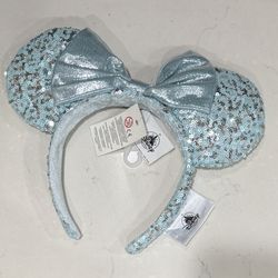 RARE Minnie Ears Disneyland Paris Arendelle Blue Disney NWT