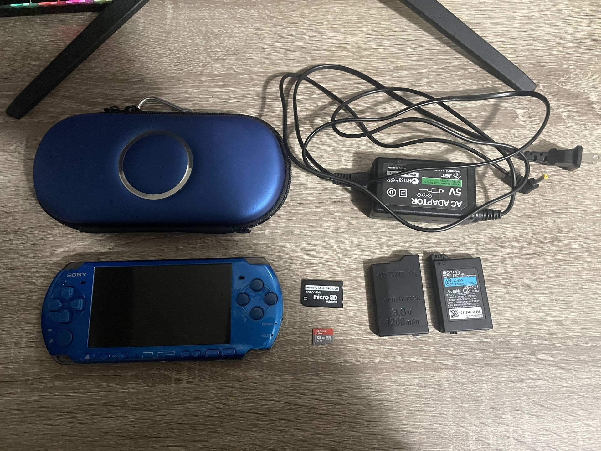 PSP 3000 (negotiable)