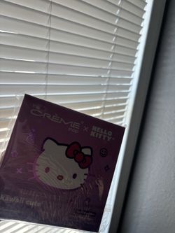 Kawaii Cute Eyeshadow Palette Hello Kitty Crème Shop