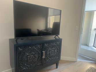 Furniture for entire 1BR Apt for Sale - Heavily Discounted $1500