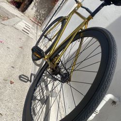 Golden Fixed Gear Fixie