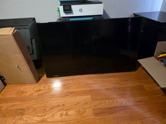 Free!!! Vision 40 inch... Read description