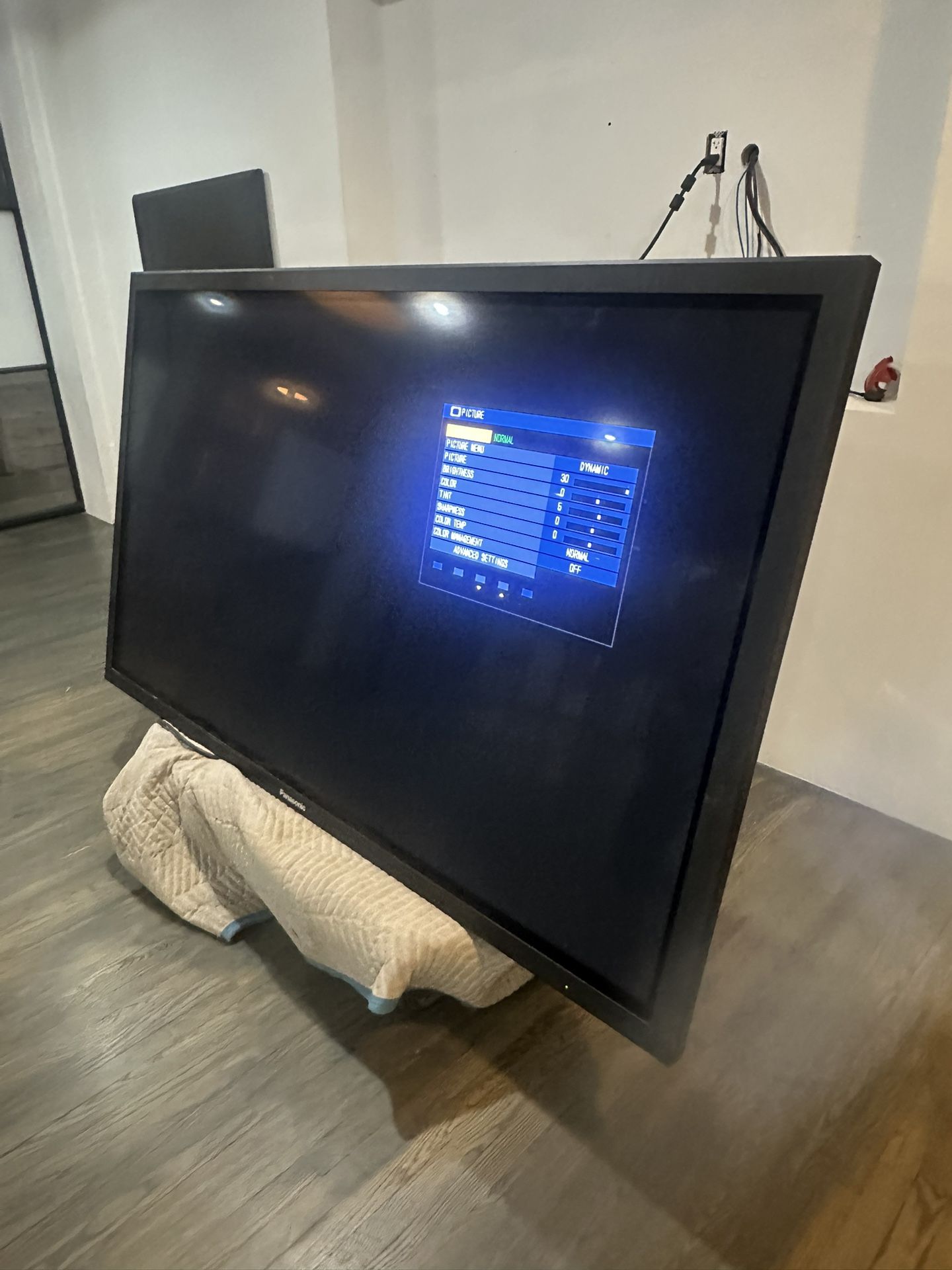 Panasonic Th-85pf12u 85 Inch TV
