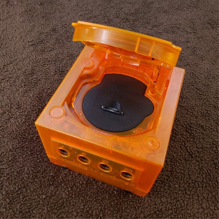 Custom Spice Orange GameCube with SD Card disk drive replacement. Region Free!