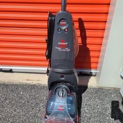 Bissell Carpet Cleaner 