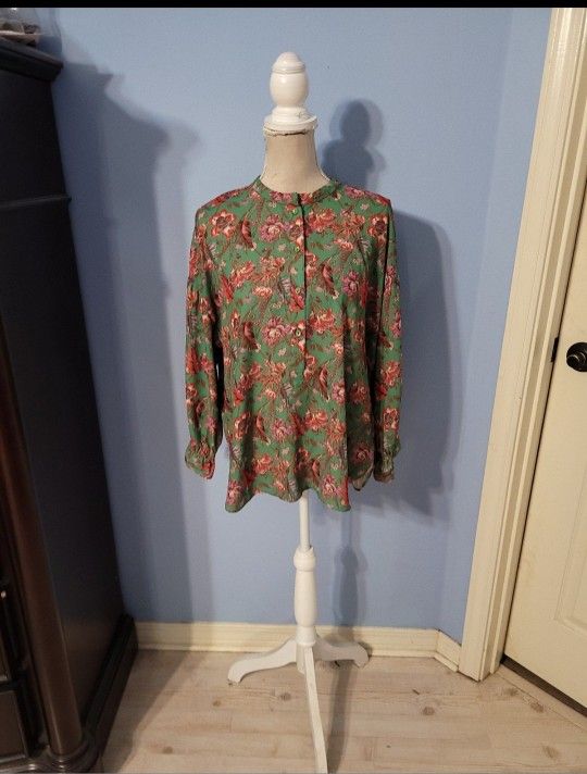 Gibson Latimer Medium Womens Blouse