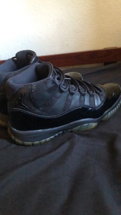Black cat 11s