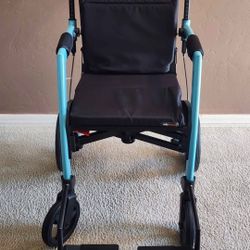 Mobility Walker
Rollz Motion2 Walker/Transport-chair