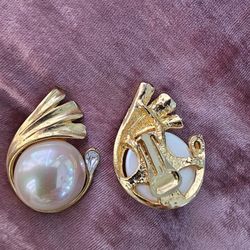 Earrings Vintage