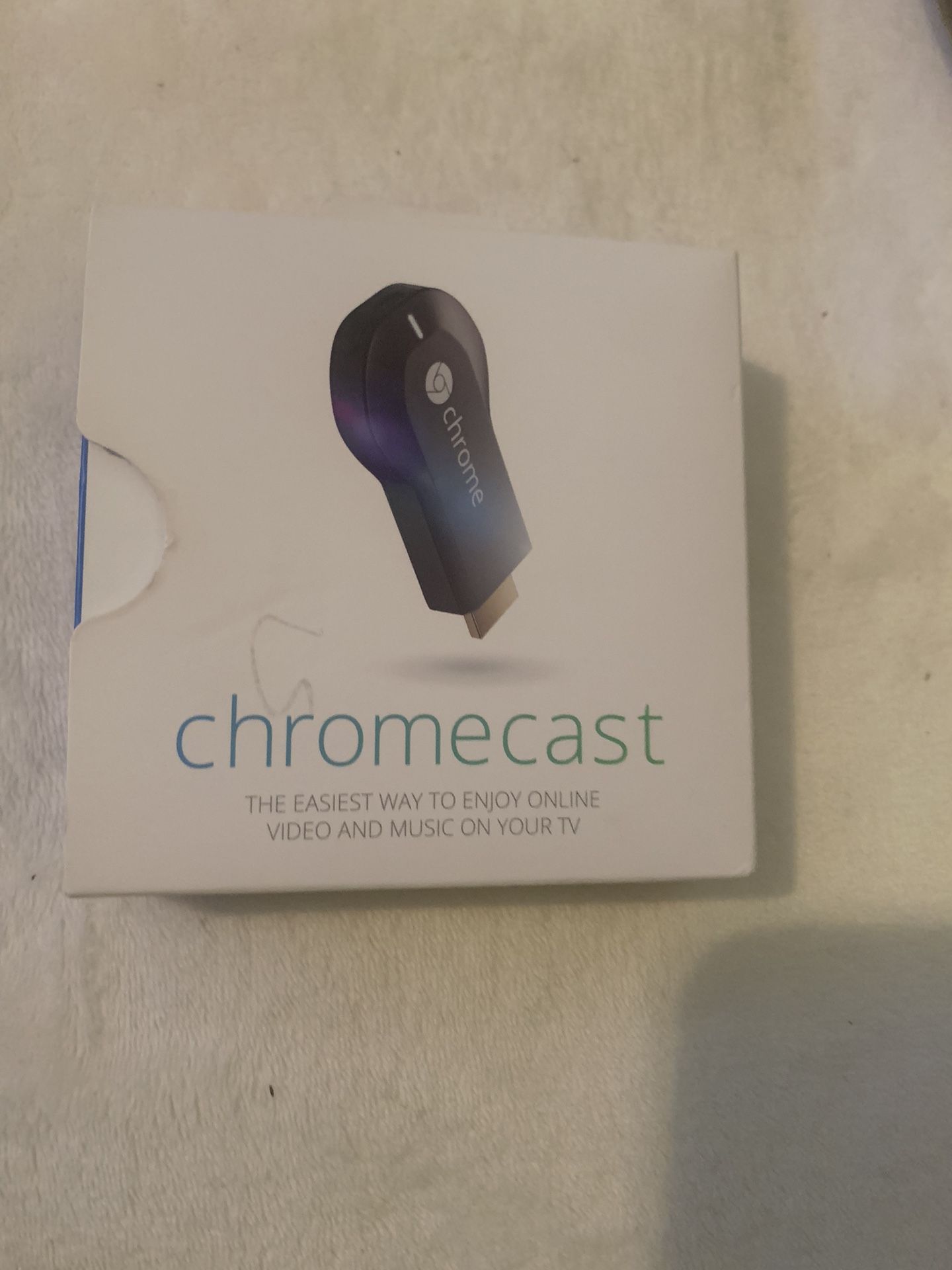Google ChromeCast 1st Generation H2G2-42 Media Player Brand NEW Sealed