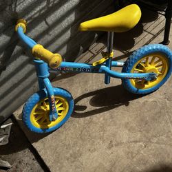 Cocomelon Balance Bike 