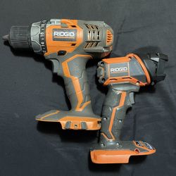 RIDGID Drilldriver+Light