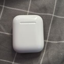 Airpods (2nd generation)