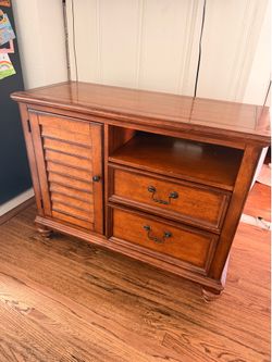 Havertys Console cabinet