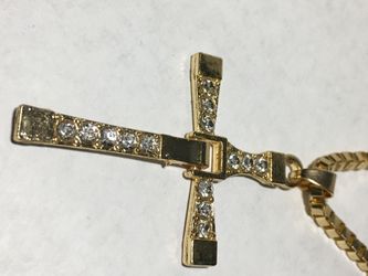 Diamond Simulated yellow Cross ✝️ necklace 20 inch box chain