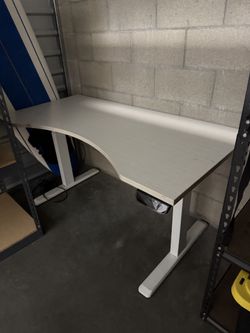 Rising Table