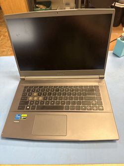 MSI Thin 15 Gaming Laptop Intel i5 16gb Ram 512GB SSD RTX 4050