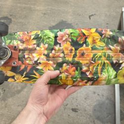 Globe Bantam Penny Board