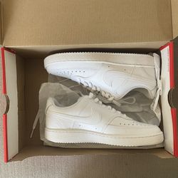 Nike Court Vision Low