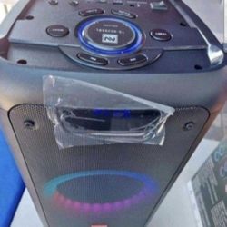 BLUETOOTH PORTABLE SPEAKER KARAOKE 