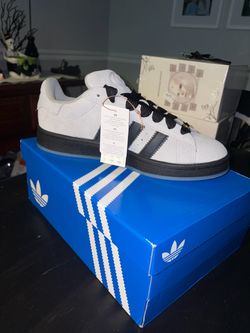 BNIB SZ 11 Campus suede