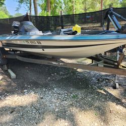 Bass Boat