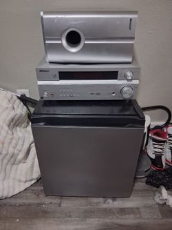 Small refrigerator & radìo