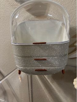 MASSY EGG SHAPE(OVAL) MAKEUP STORAGE BOX, COUNTERTOP PORTABLE VANITY COSMETICS ORGANIZER PREPPY STYLE (RHINESTONE WHITE)