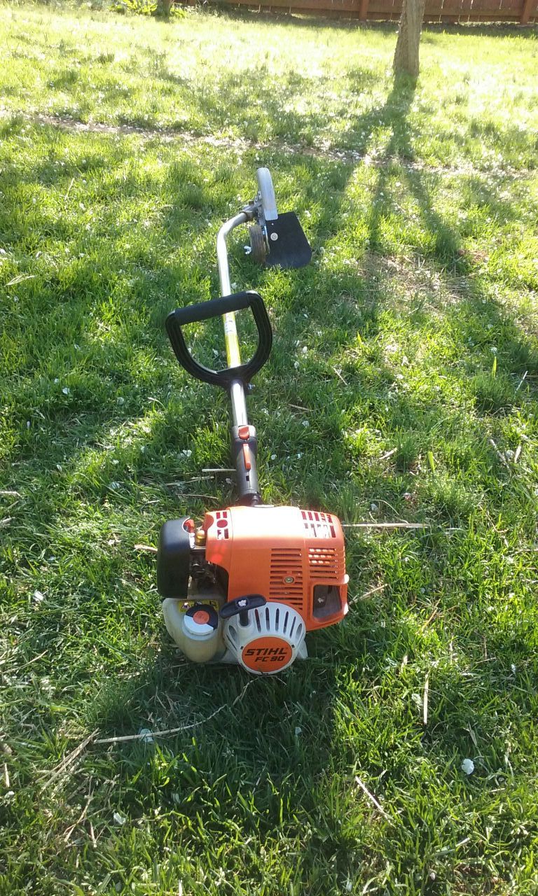 Stihl fc 90 Edger, Like New for Sale in Gainesville, GA OfferUp