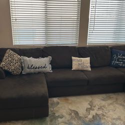 3  Piece Sectional  Super Comfy With Center Table!