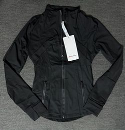 Lululemon Black Jacket $55 **READ DESCRIPTION**