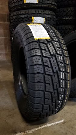 4 Nee 33x12.50R18 Red Dirt AT