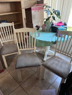 3 Bobs Furniture Chairs