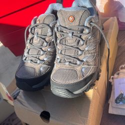 MERRELL Women Tennis Shoes Size 7 And Size 9  $65 Ea