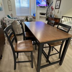 Table and Chairs  BRAND NEW 