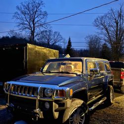 2006 Hummer Luxury/Adventure