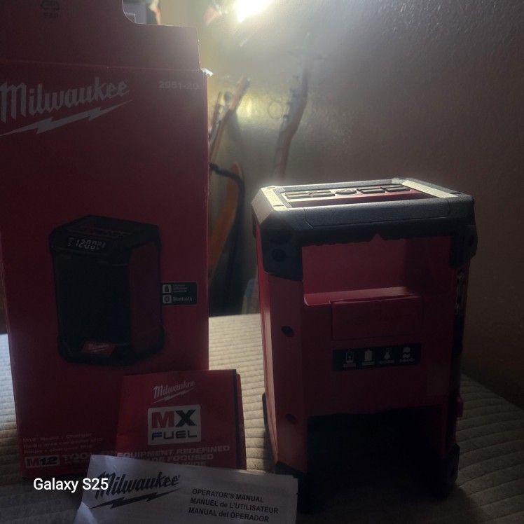 Brand New In Box. Milwaukee Bluetooth Jobsite Stereo