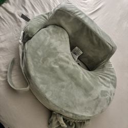 Feeding Pillow 