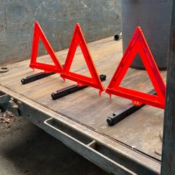 K D (contact info removed) Warning triangle Flare Kit 3 Pk 