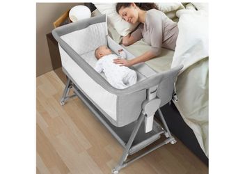 Cowiewie Bassinet Bedside Sleeper, Baby Bassinet with 7 Adjustable Height, Bedside Bassinet for Baby with Storage, Breathable Mesh & Mattress, Portabl