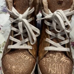 Juicy Couture Pink Glittery Sneaker Sz 4 With Fuzzy Ankle