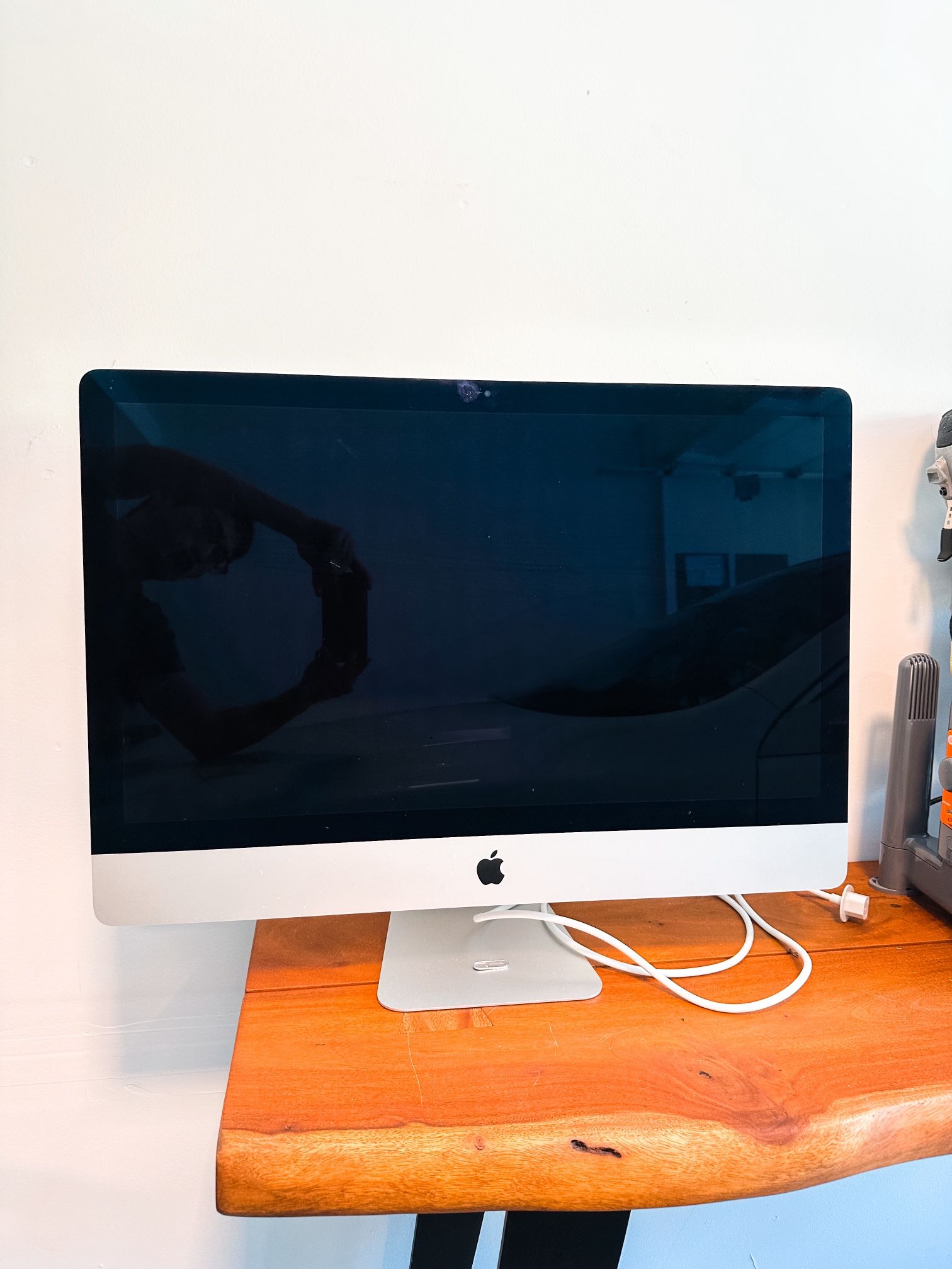iMac 27 inch 1TB SSD 64G RAM 5K Retina