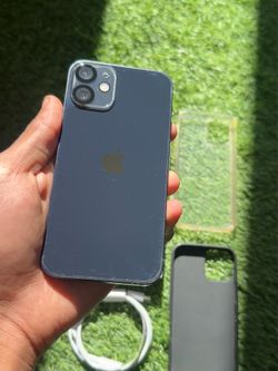 iPhone 12 Mini 64GB Black Mint Condition!