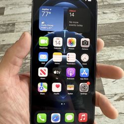 iPhone 12 Pro Max 256GB UNLOCKED W/ New Tempered Glass Screen Protector And Charger! 