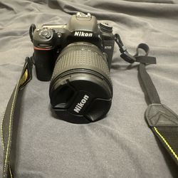 Nikon D7500