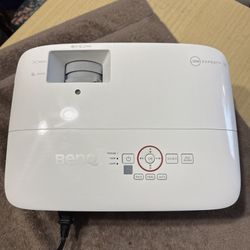 BenQ TH671ST Full HD 1080P 3,000 Lumens Digital Projector TH671ST. 