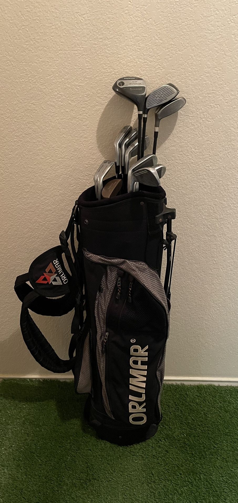 Spalding Dunlop Golf Club Set w/Orlimar Bag (RH)